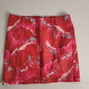 Free People Novelty Jean Mini Skirt 6 Modern Femme Pink Tie Dye Flamingo Flame